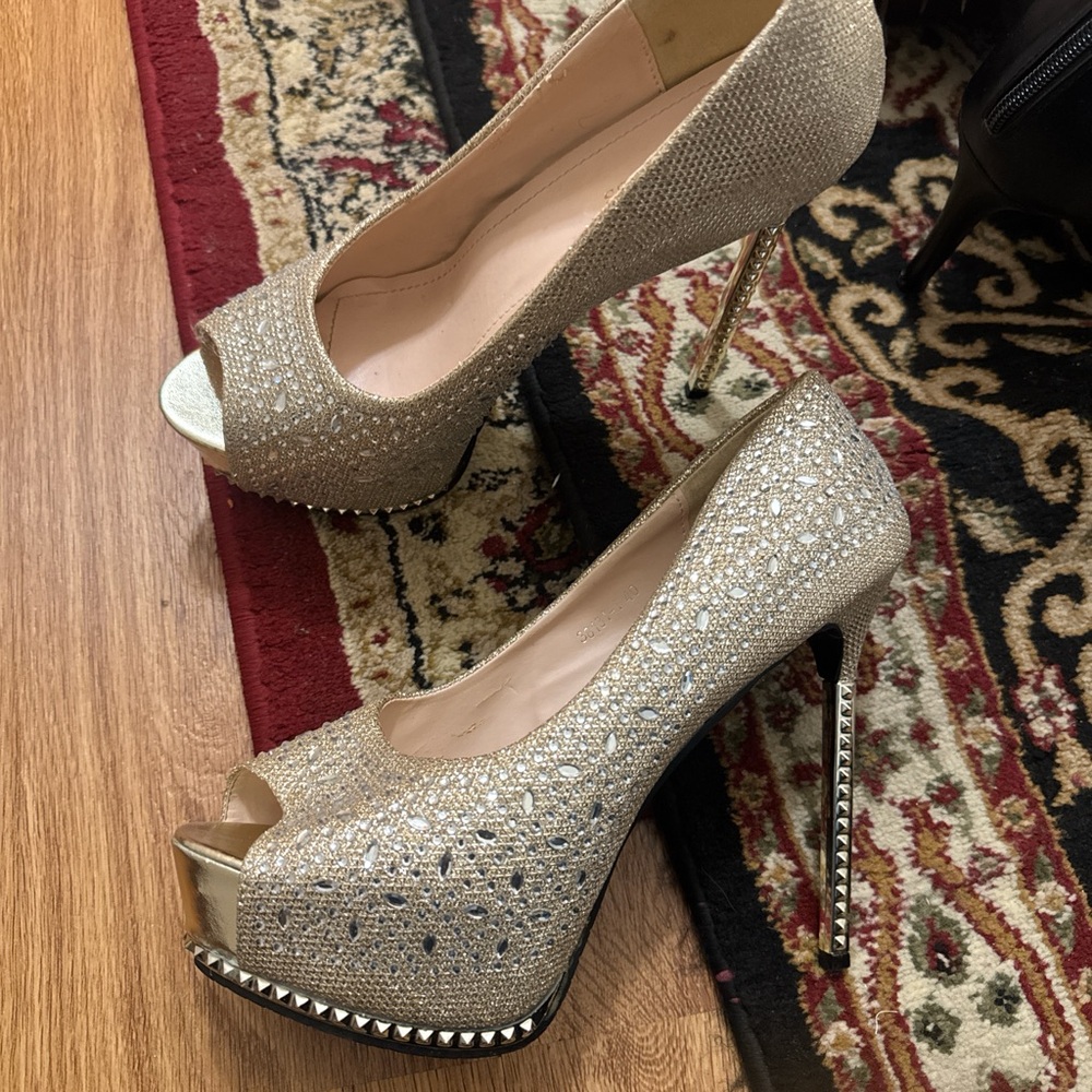 Glamorous Champagne Platform Stiletto Heels